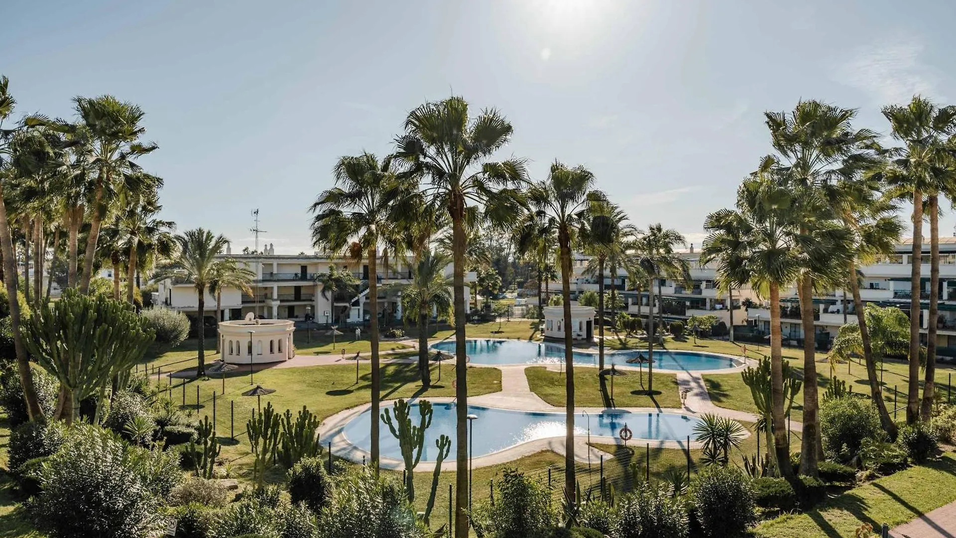 Locrimar Pool Real Padel Proximity Apartment Marbella
